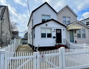 117-16 205th Street, Saint Albans, NY 11412