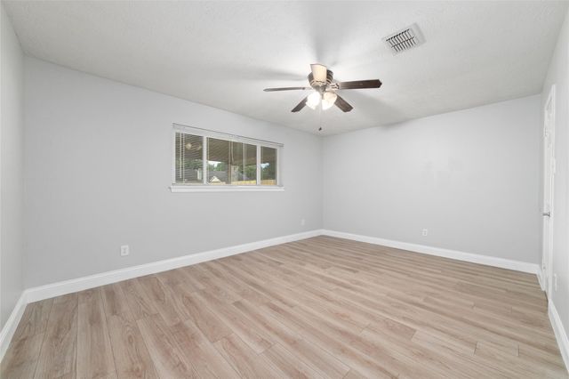 12207 Plumpoint Drive, Houston, TX 77099