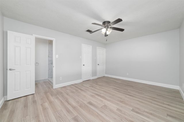 12207 Plumpoint Drive, Houston, TX 77099
