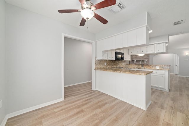 12207 Plumpoint Drive, Houston, TX 77099