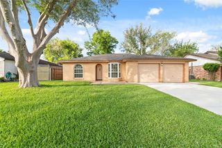 12207 Plumpoint Drive, Houston, TX 77099