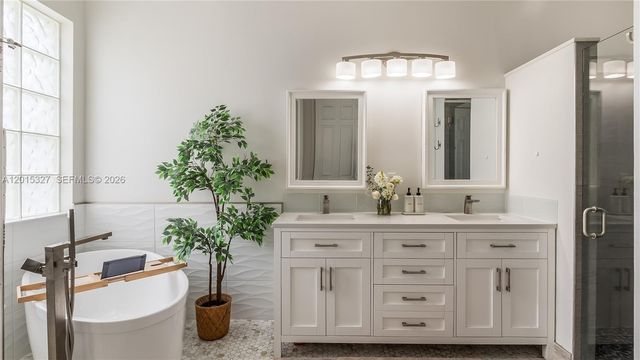 9463 Savannah Estates Dr, Lake Worth, FL 33467