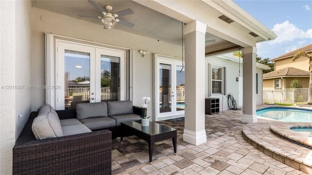 9463 Savannah Estates Dr, Lake Worth, FL 33467