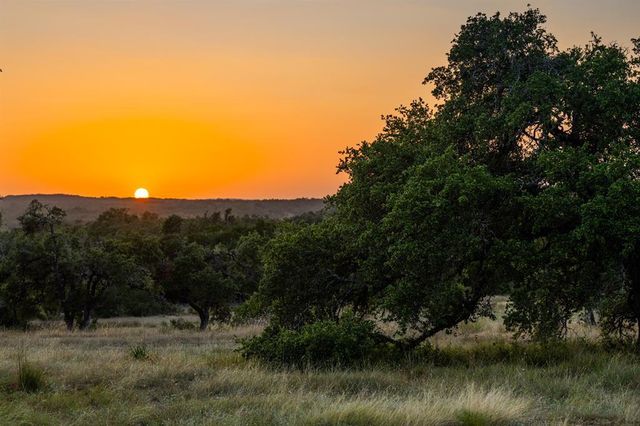 Lot 8 Tuscany DR, Driftwood, TX 78619