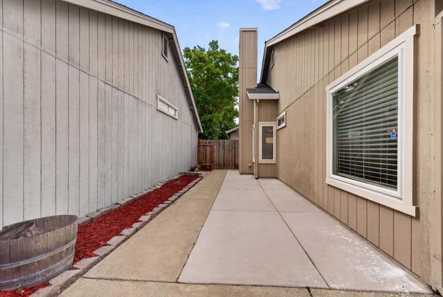 4353 Country Run Way, Antelope, CA 95843