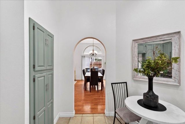 4353 Country Run Way, Antelope, CA 95843