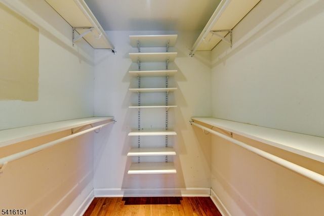 737 Ridge Rd, Kinnelon Boro, NJ 07405