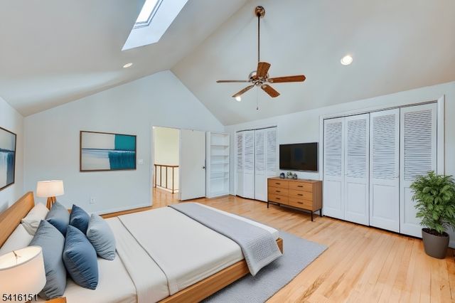 737 Ridge Rd, Kinnelon Boro, NJ 07405