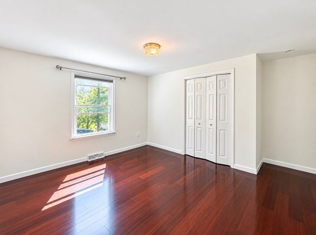 6 North Lane, Monson, MA 01057