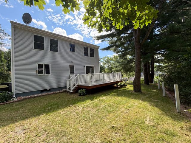 6 North Lane, Monson, MA 01057