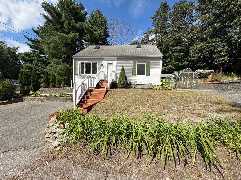 6 North Lane, Monson, MA 01057