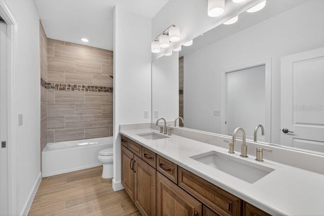 3909 FRACCARETA WAY, Wesley Chapel, FL 33543