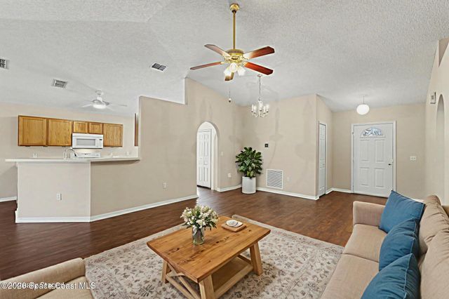 2131 Myla Lane, Melbourne, FL 32935