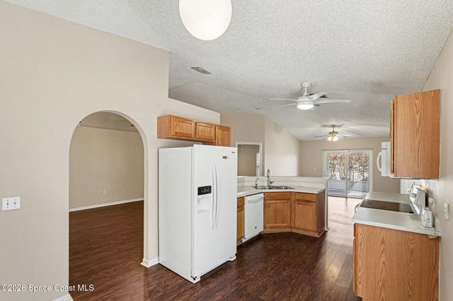 2131 Myla Lane, Melbourne, FL 32935