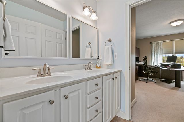 718 Belmar Pl, Cranberry Twp, PA 16066