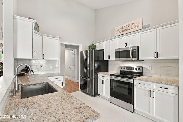 102 Grasmere Court, Leland, NC 28451