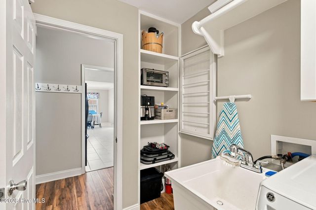 102 Grasmere Court, Leland, NC 28451