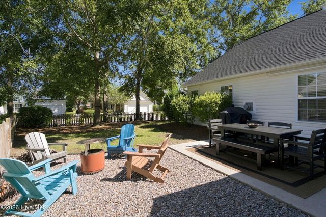 102 Grasmere Court, Leland, NC 28451
