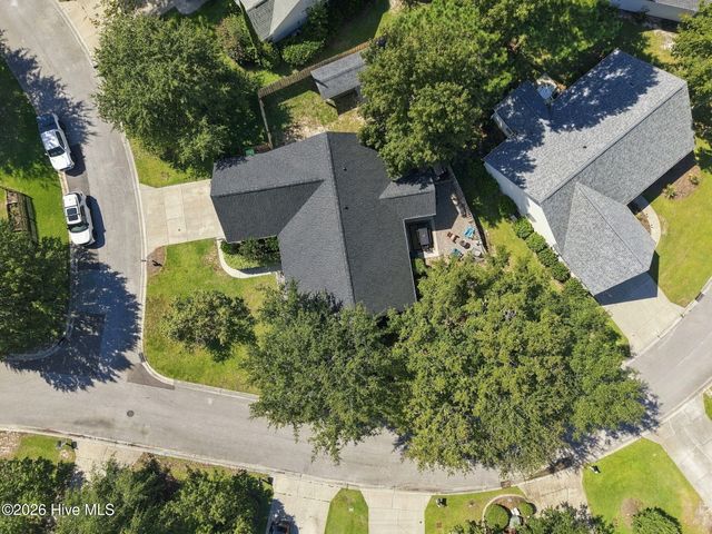 102 Grasmere Court, Leland, NC 28451