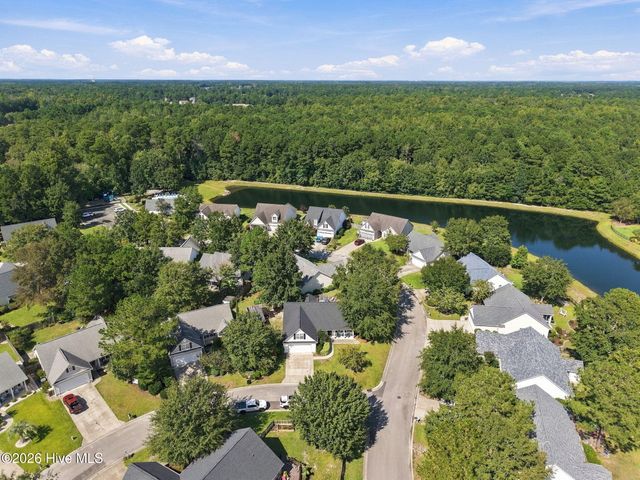 102 Grasmere Court, Leland, NC 28451