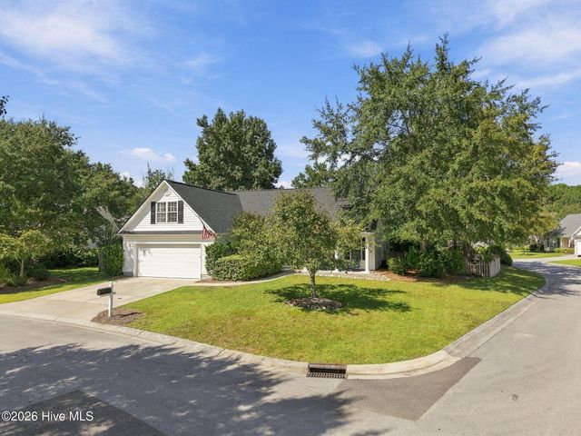 102 Grasmere Court, Leland, NC 28451