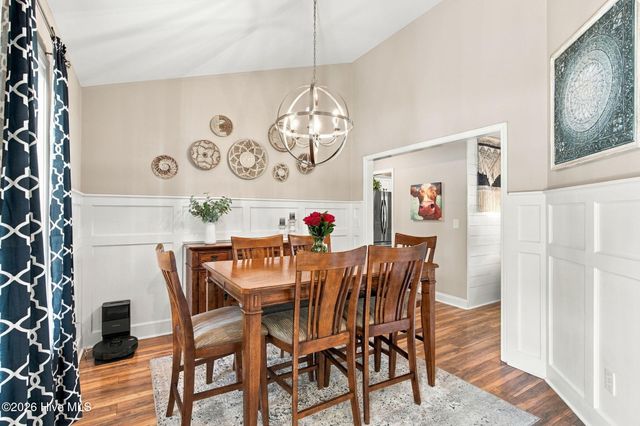102 Grasmere Court, Leland, NC 28451