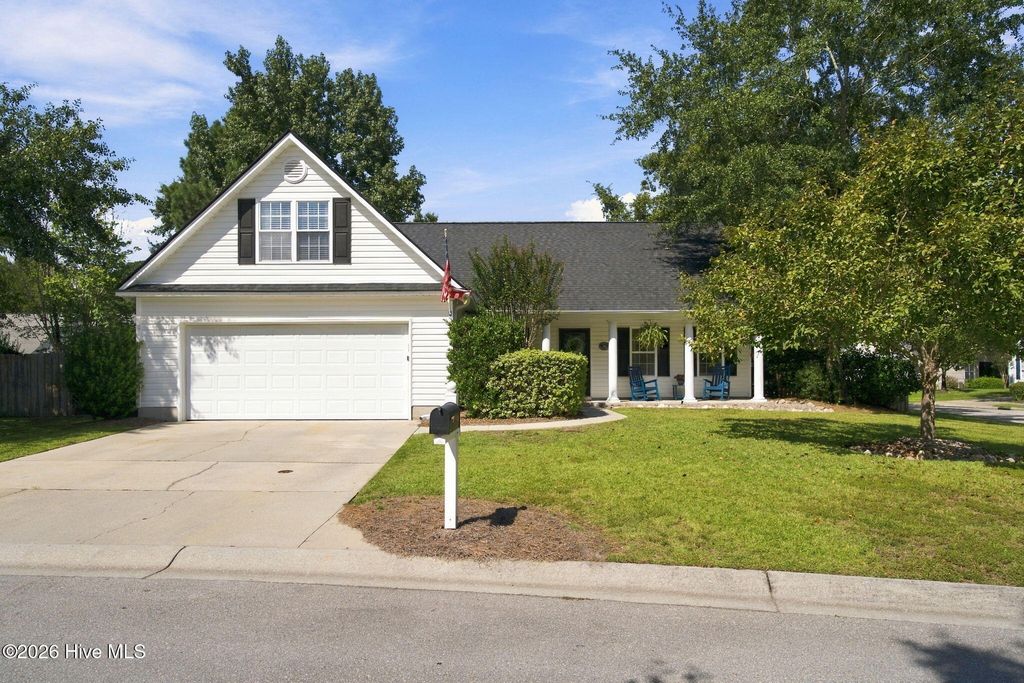 102 Grasmere Court, Leland, NC 28451