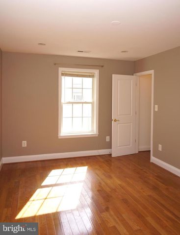 923 LEWIS AVE, Rockville, MD 20851