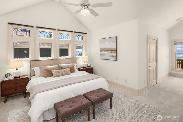 1411 10th Avenue W, Seattle, WA 98119