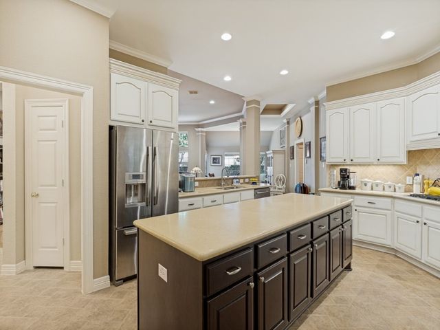 604 Barkley Drive, Mckinney, TX 75071