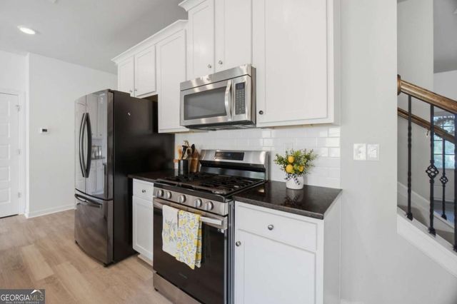 3713 Prospect Point Drive, Oakwood, GA 30566