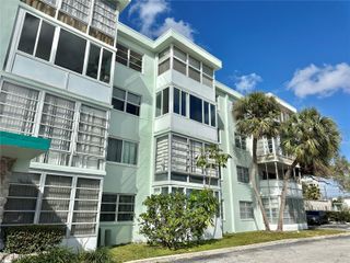 100 WAVERLY WAY 302, Clearwater, FL 33756