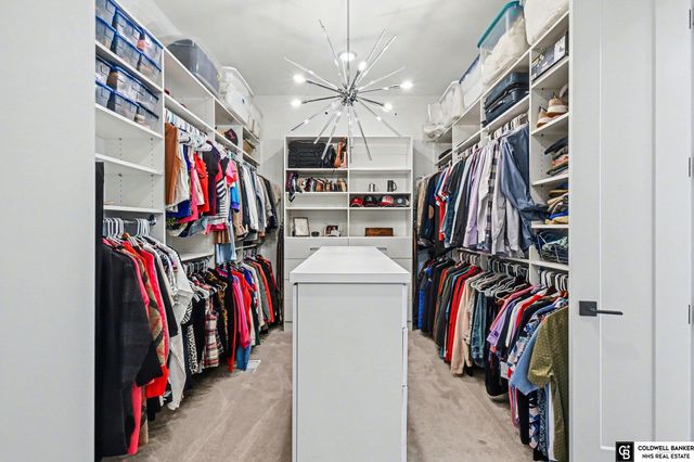 21810 Dorcas Street, Elkhorn, NE 68022