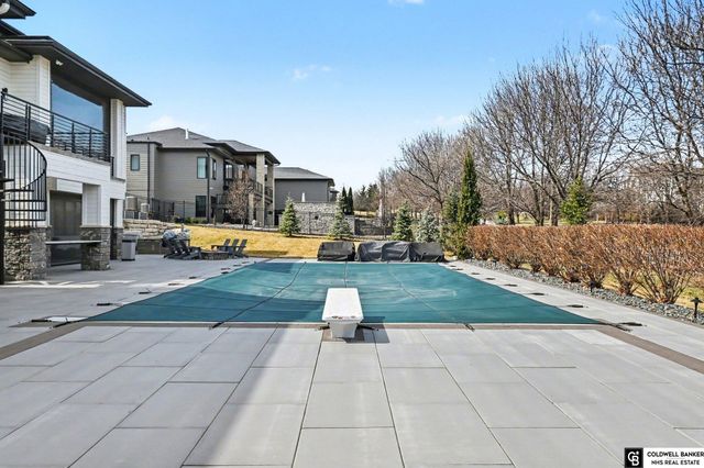 21810 Dorcas Street, Elkhorn, NE 68022