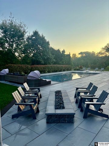 21810 Dorcas Street, Elkhorn, NE 68022