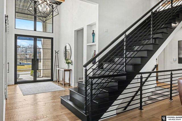 21810 Dorcas Street, Elkhorn, NE 68022