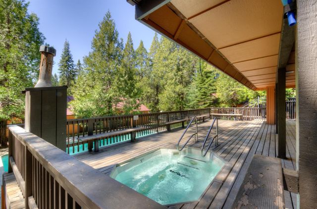 40806 Mill Run Lane, Shaver Lake, CA 93664