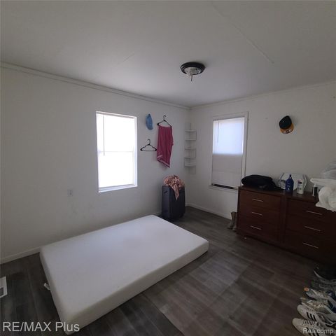 1062 Tremont Avenue, Mt. Morris Township, MI 48505