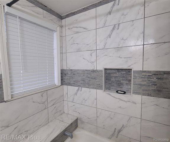 1062 Tremont Avenue, Mt. Morris Township, MI 48505