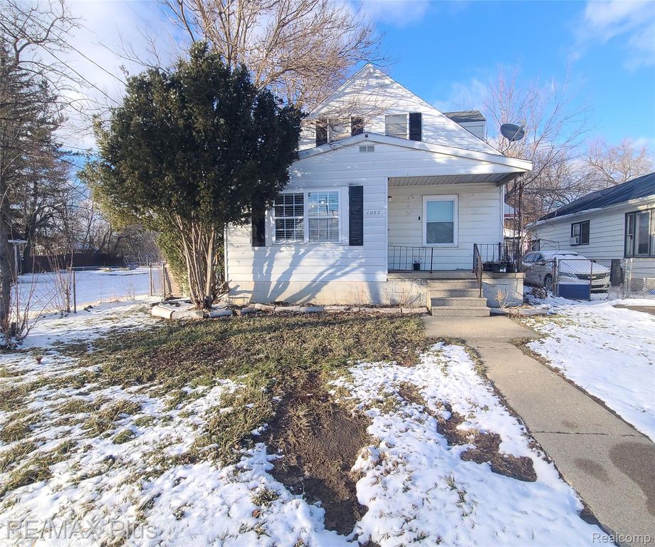 1062 Tremont Avenue, Mt. Morris Township, MI 48505
