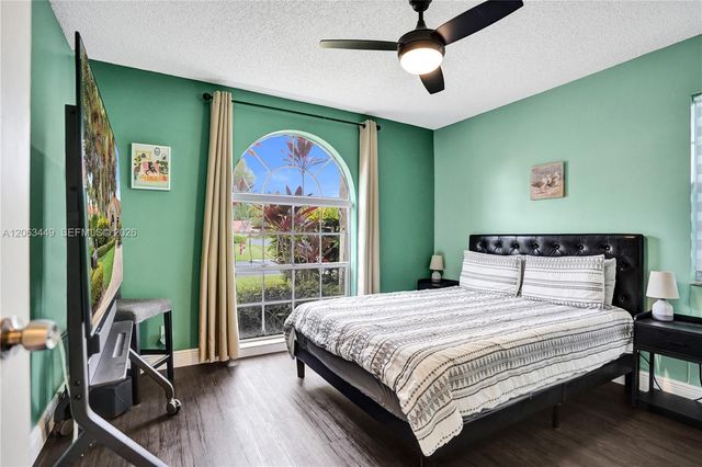 7566 Red Ruby Drive, Delray Beach, FL 33446