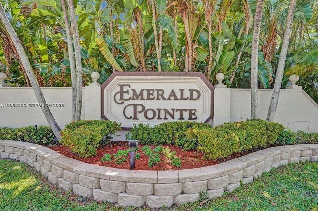 7566 Red Ruby Drive, Delray Beach, FL 33446