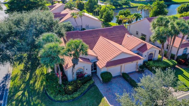 7566 Red Ruby Drive, Delray Beach, FL 33446