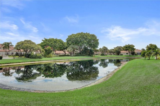 7566 Red Ruby Drive, Delray Beach, FL 33446
