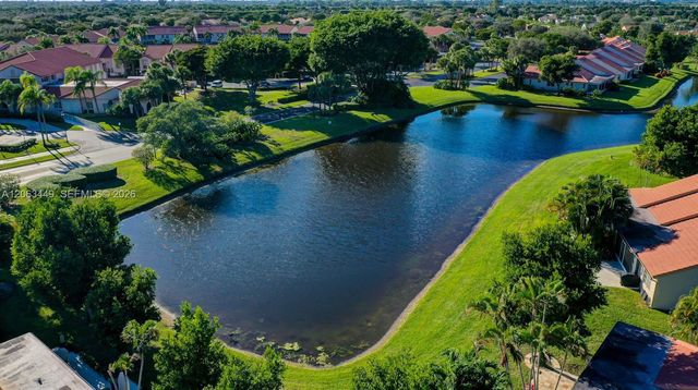 7566 Red Ruby Drive, Delray Beach, FL 33446