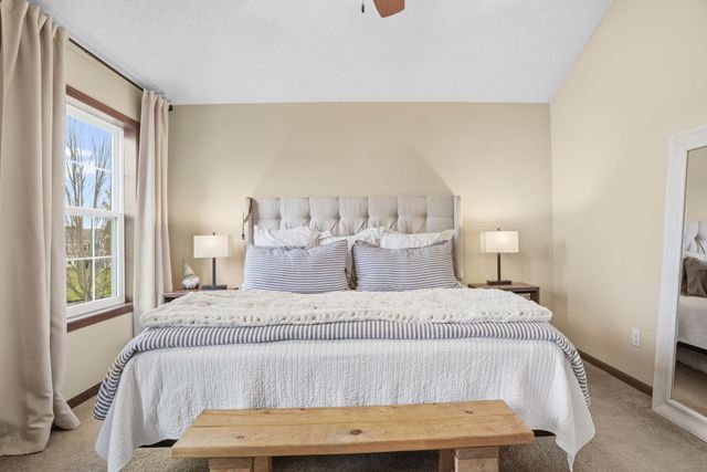 17390 72nd Avenue N 1301, Maple Grove, MN 55311