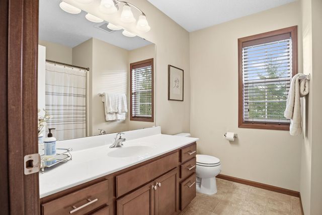 17390 72nd Avenue N 1301, Maple Grove, MN 55311