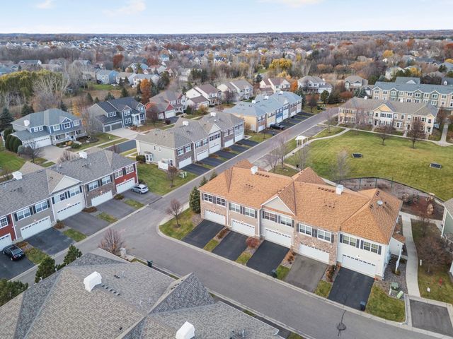 17390 72nd Avenue N 1301, Maple Grove, MN 55311