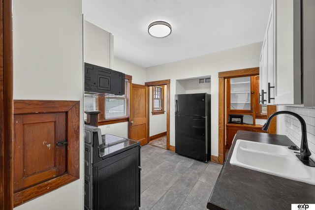 4154 Cuming Street, Omaha, NE 68131