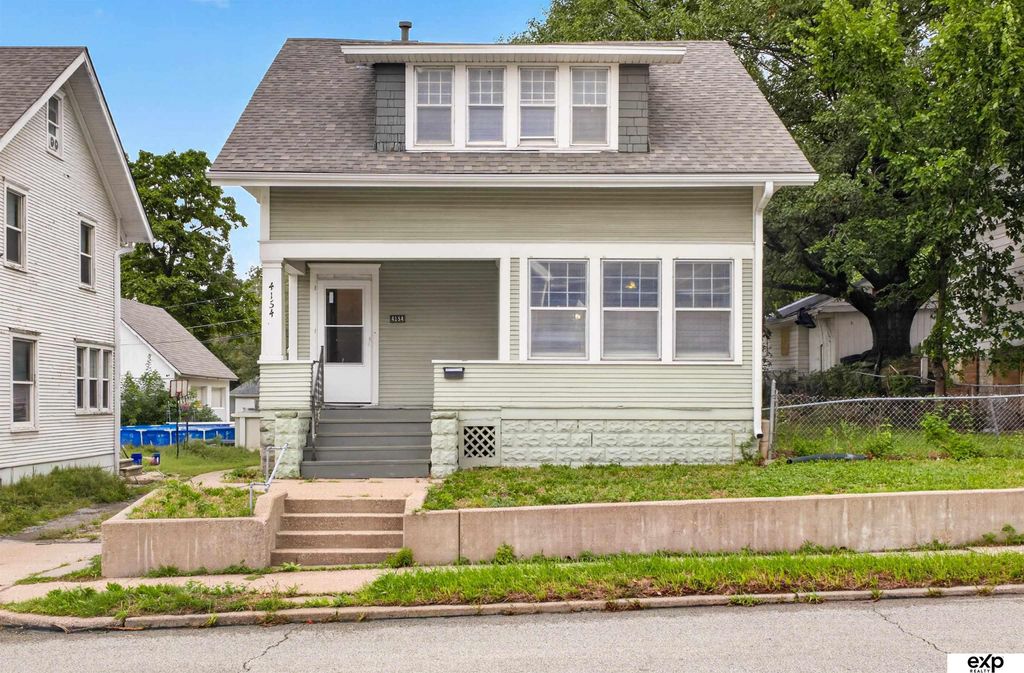 4154 Cuming Street, Omaha, NE 68131